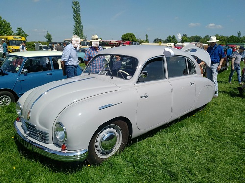 1949 Tatra 600 Tatraplan