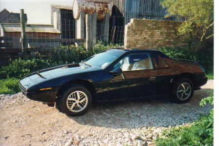 1985 Pontiac
Fiero V6